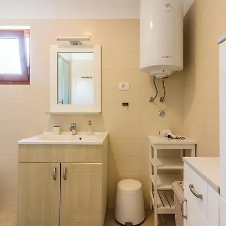 Cosy House * Medulin