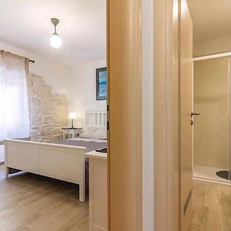 Gemuetliches Haus Медулин